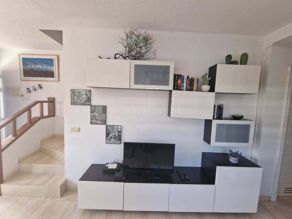 Villa Barracuda - "Seaview 3Min Walk To The Beach" Playa Blanca  Luaran gambar